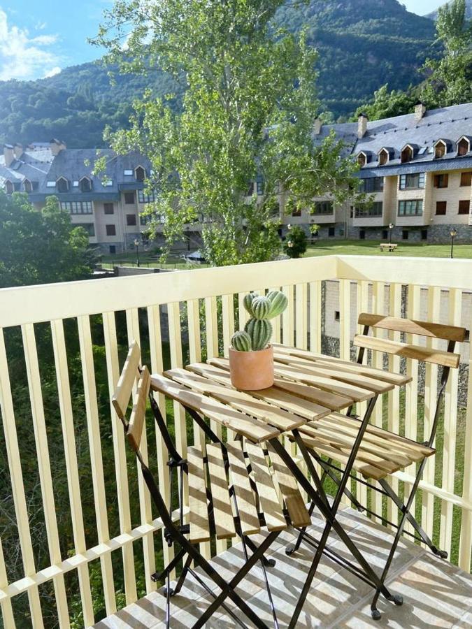 Vistas - A Pie De Pistas Y Wifi Apartment Panticosa Bagian luar foto