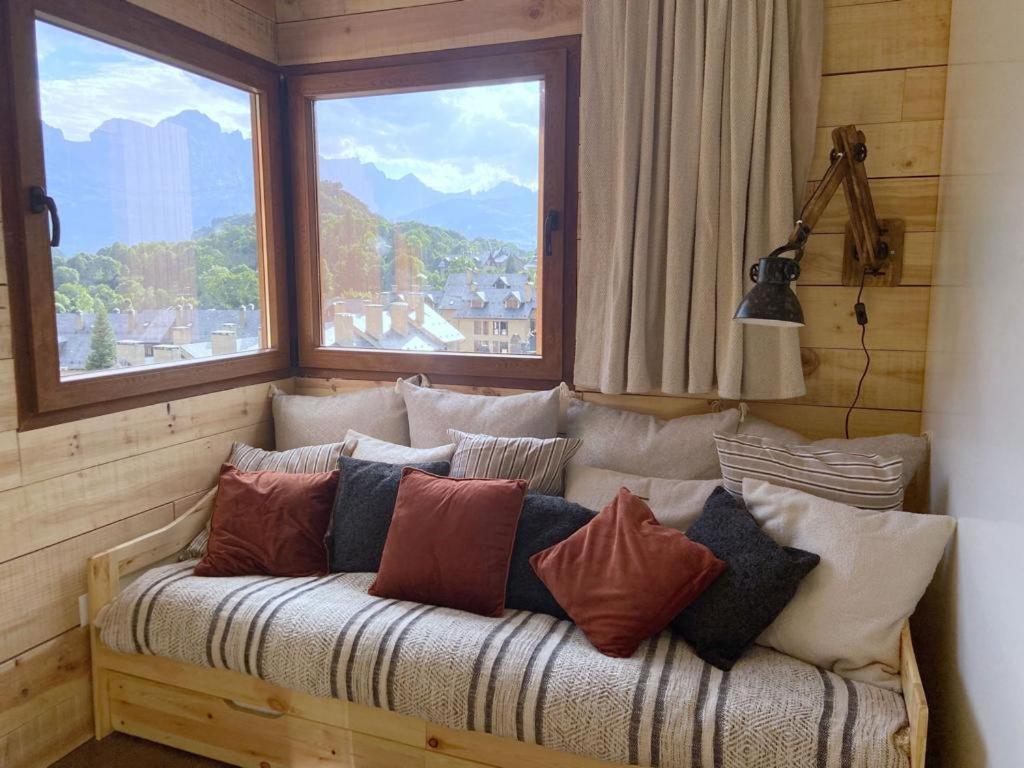 Vistas - A Pie De Pistas Y Wifi Apartment Panticosa Bagian luar foto